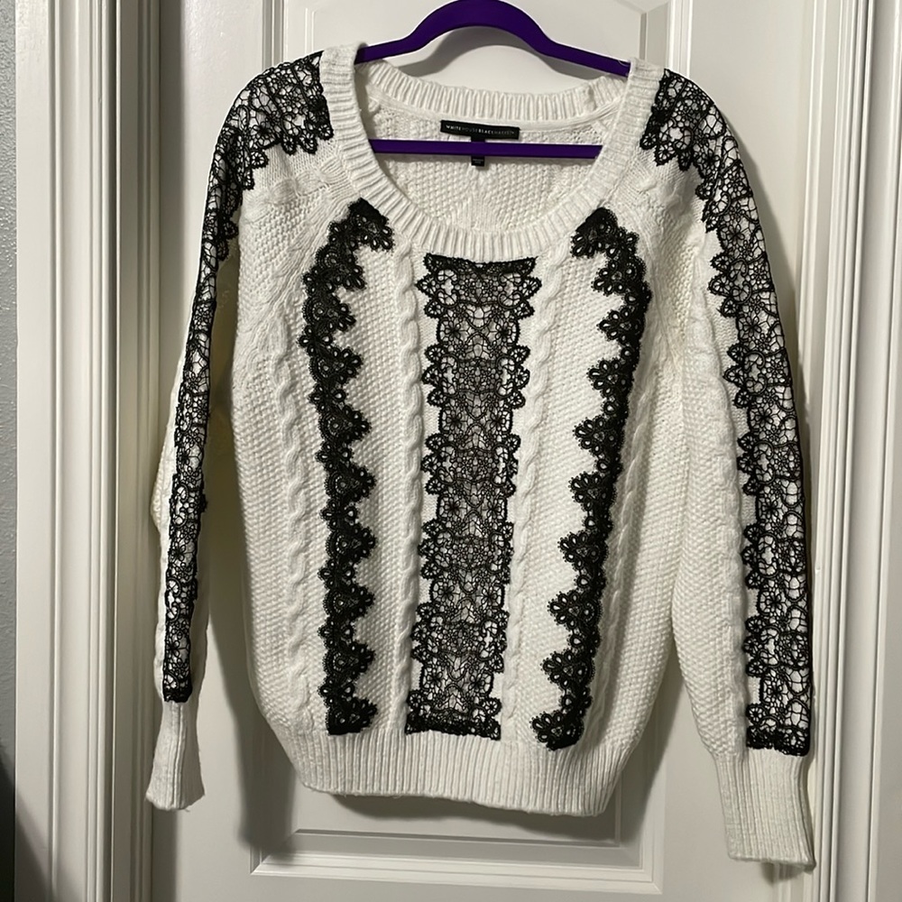 Cable knit sweater with lace detail